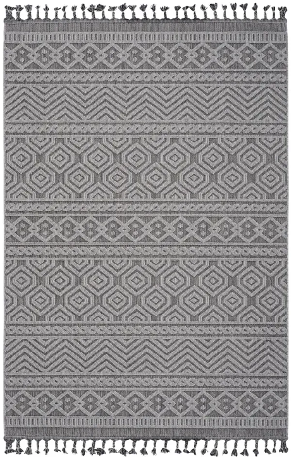 Guros - 4' X 6' Geometric Indoor / Outdoor Area Rug - Gray / White