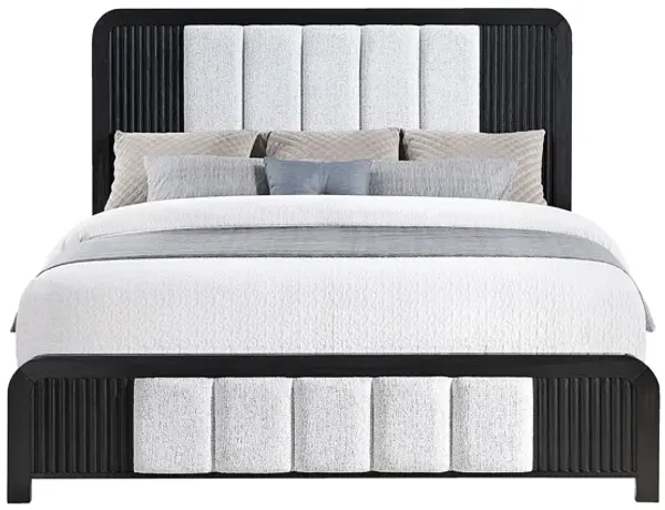Beverly - Bed With Fluted Detailing