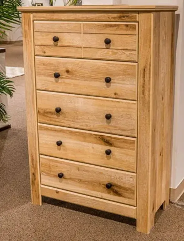 Makidern - Five Drawer Chest