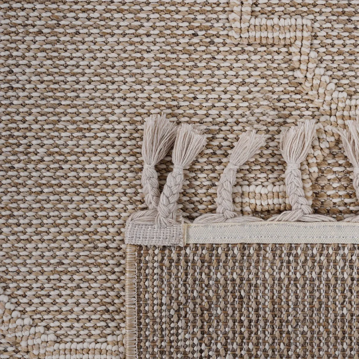Guros - 6' X 9' Trellis Indoor / Outdoor Area Rug - Cream