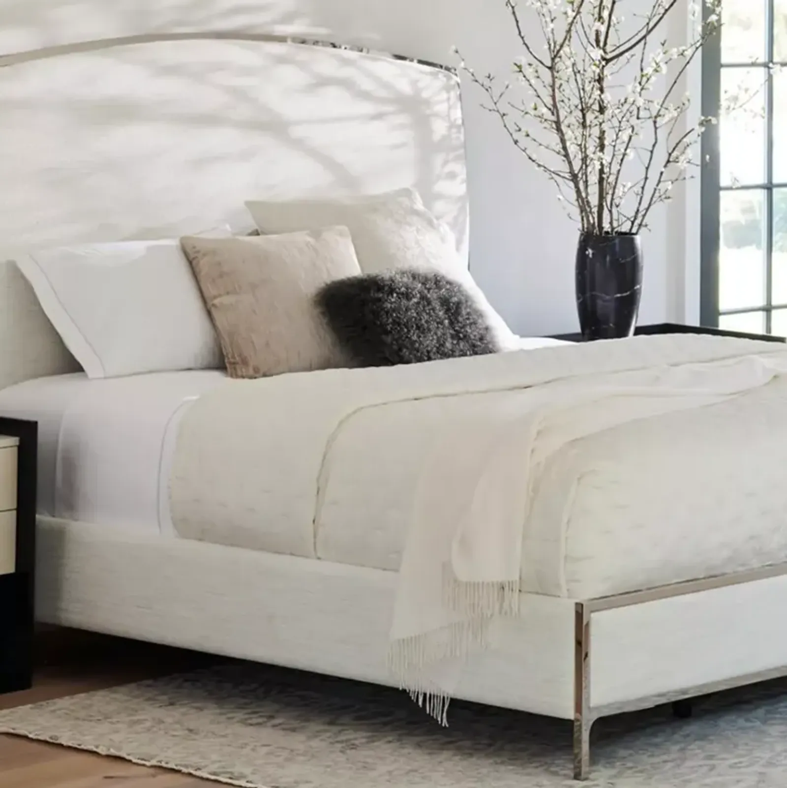 Bernhardt Silhouette King Bed