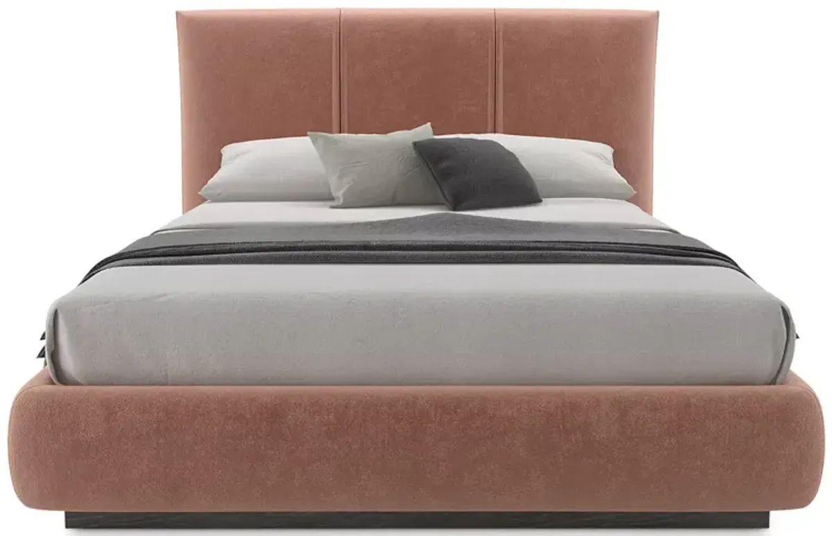 HuppÃ© Laurent Upholstered Queen Bed