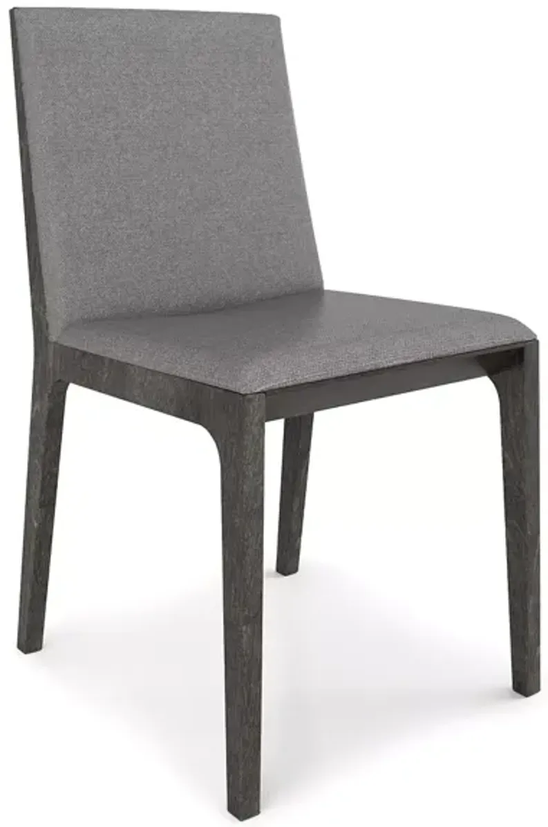 HuppÃ© Magnolia Side Chair