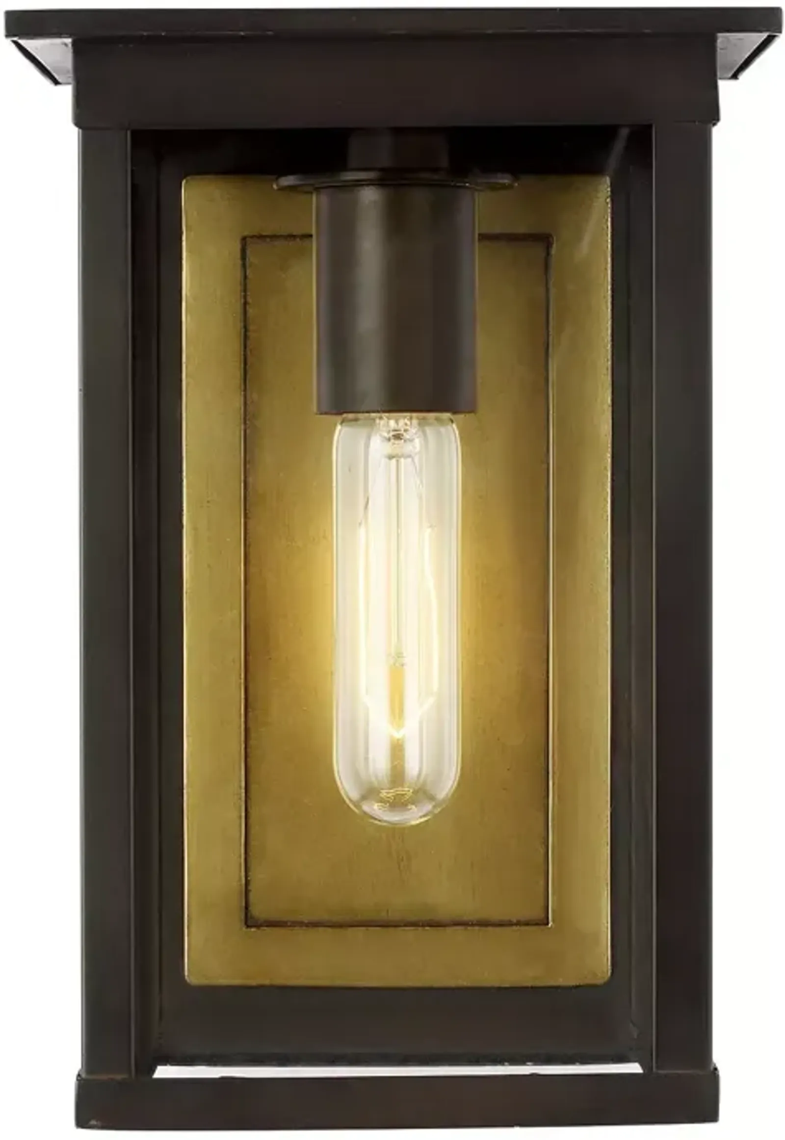 Chapman & Myers Freeport Medium Outdoor Wall Lantern