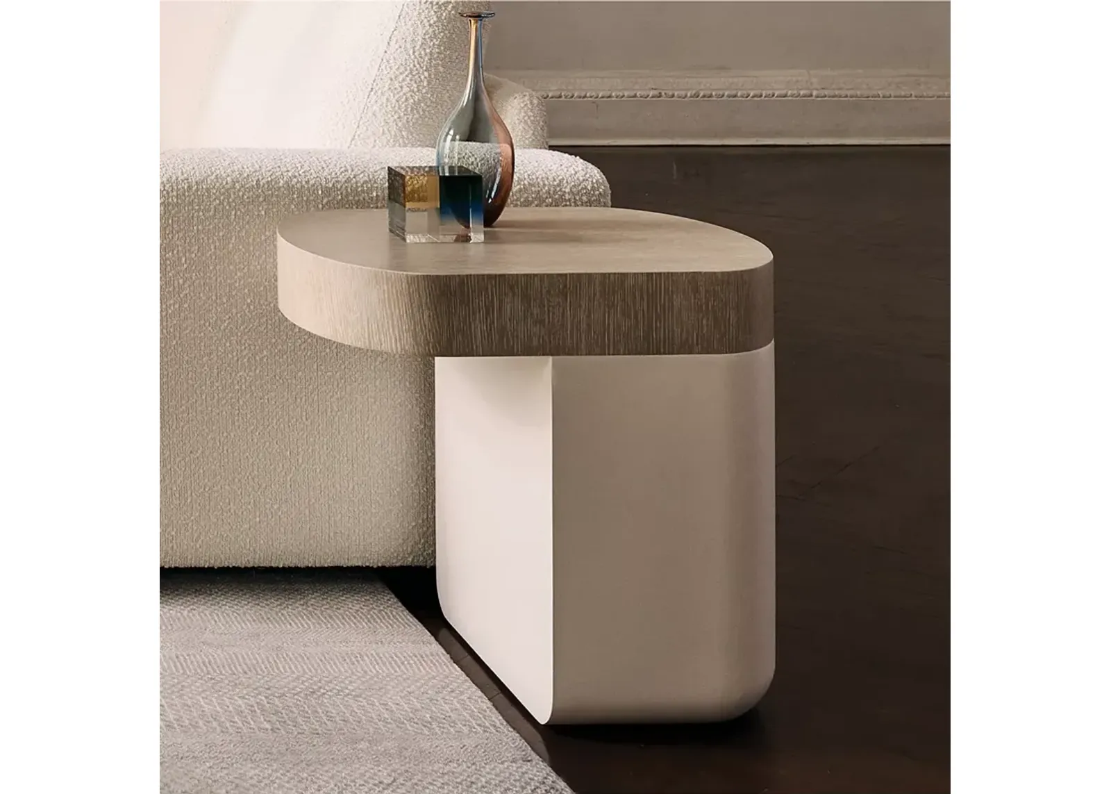 Bernhardt Solaria Bunching End Table