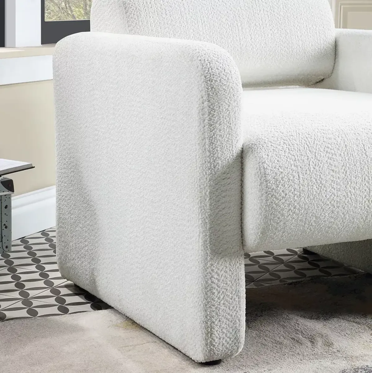 Furniture of America Raya Accent Chair