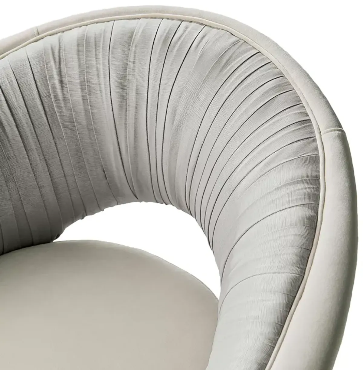 Caracole A Com-Pleat Turn Around Accent Chair