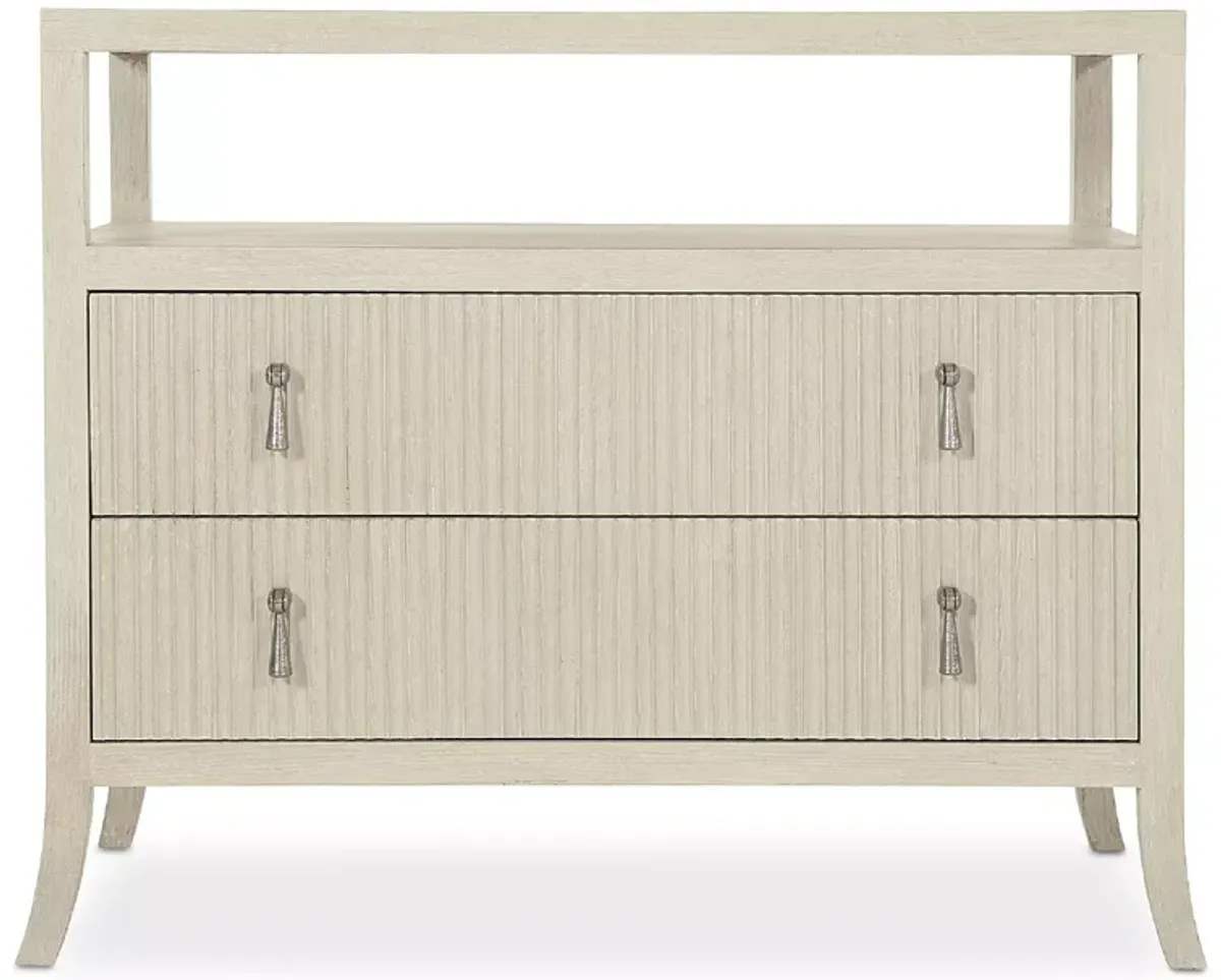 Bernhardt East Hampton Bachelors Chest