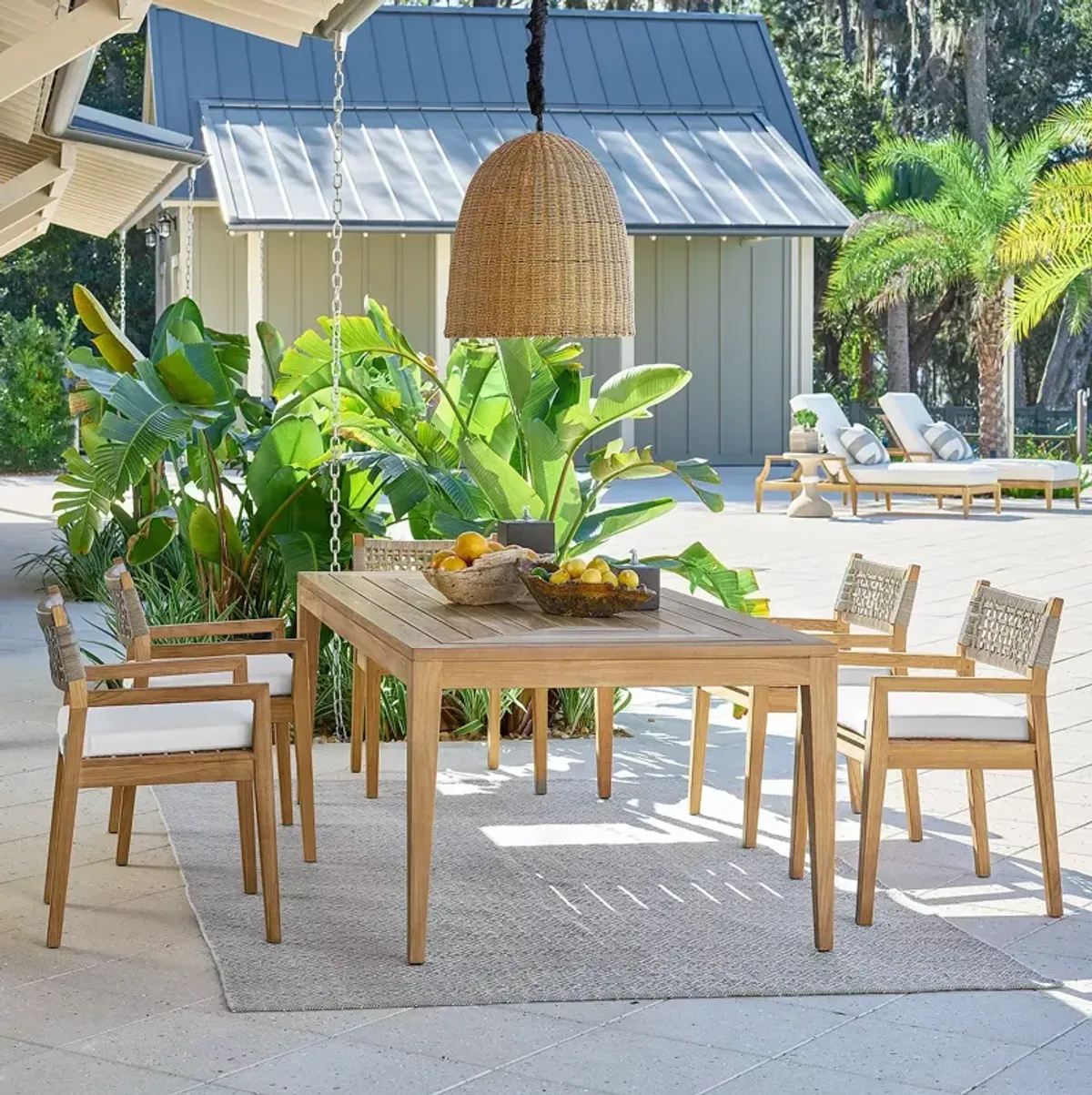 Universal Chesapeake Rectangular Dining Table
