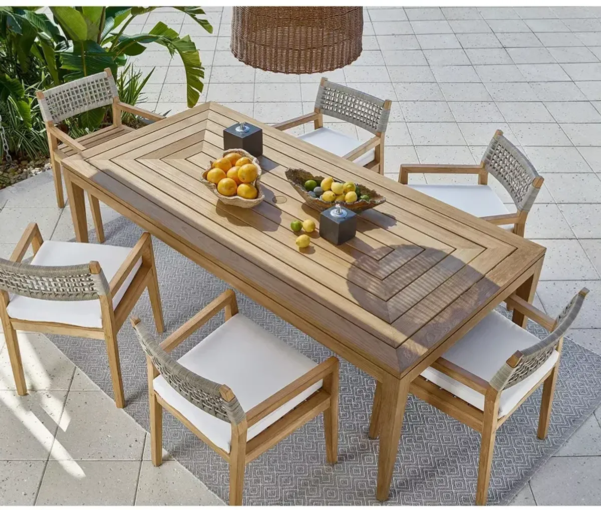 Universal Chesapeake Rectangular Dining Table