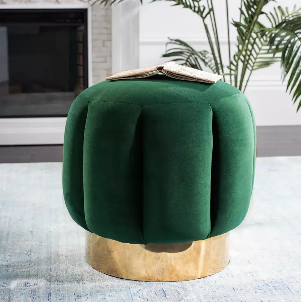 SAFAVIEH Maxine Channel Tufted Ottoman