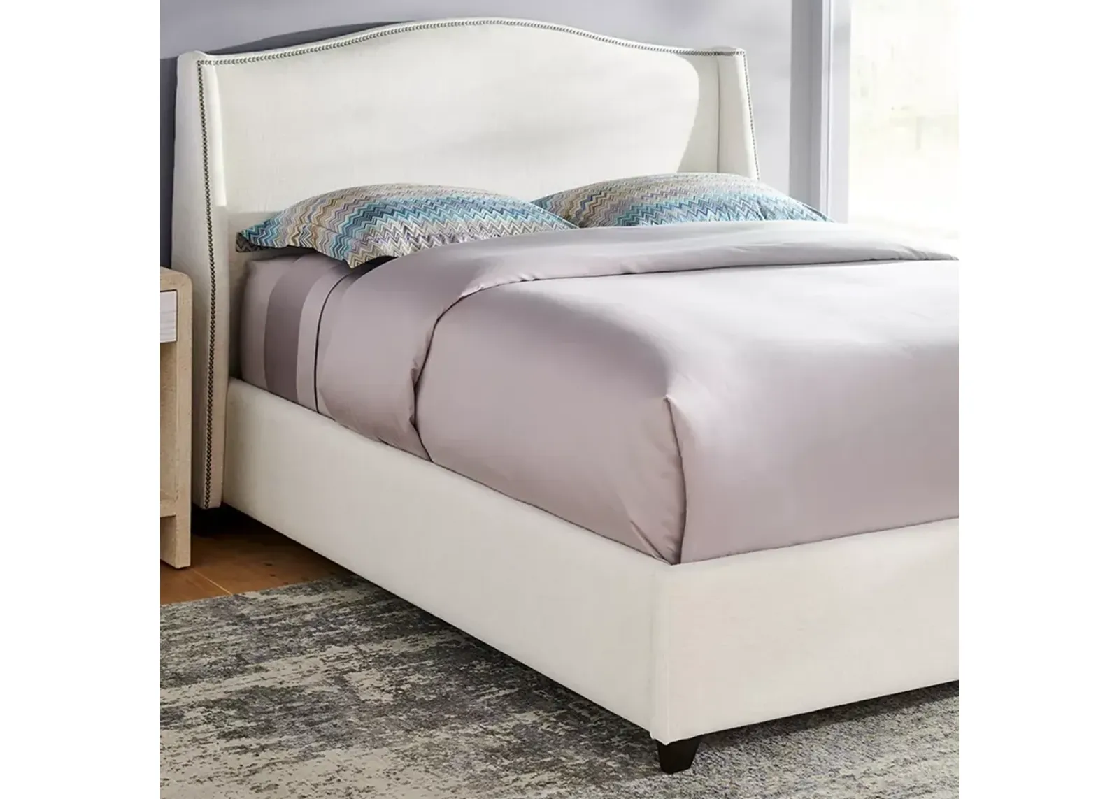 Bloomingdale's Artisan Collection Avalon Queen Bed