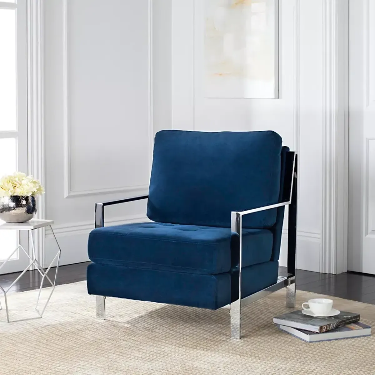 SAFAVIEH Walden Modern Tufted Linen Chrome Accent Chair