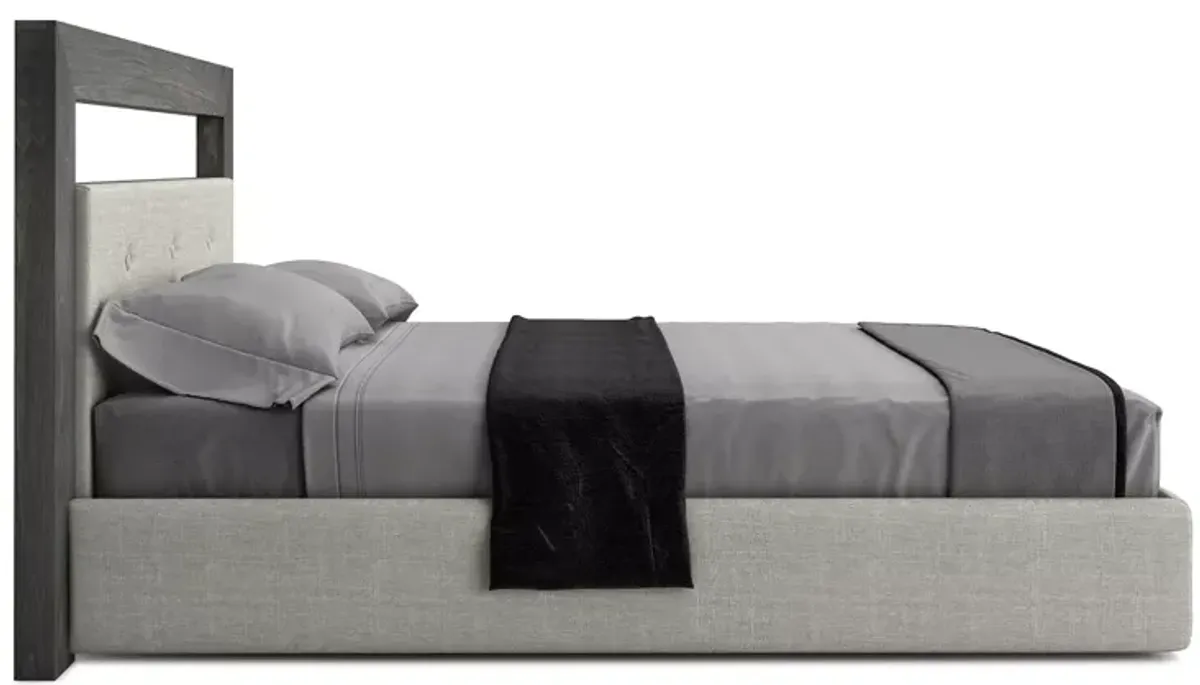 HuppÃ© Cloe Queen Bed