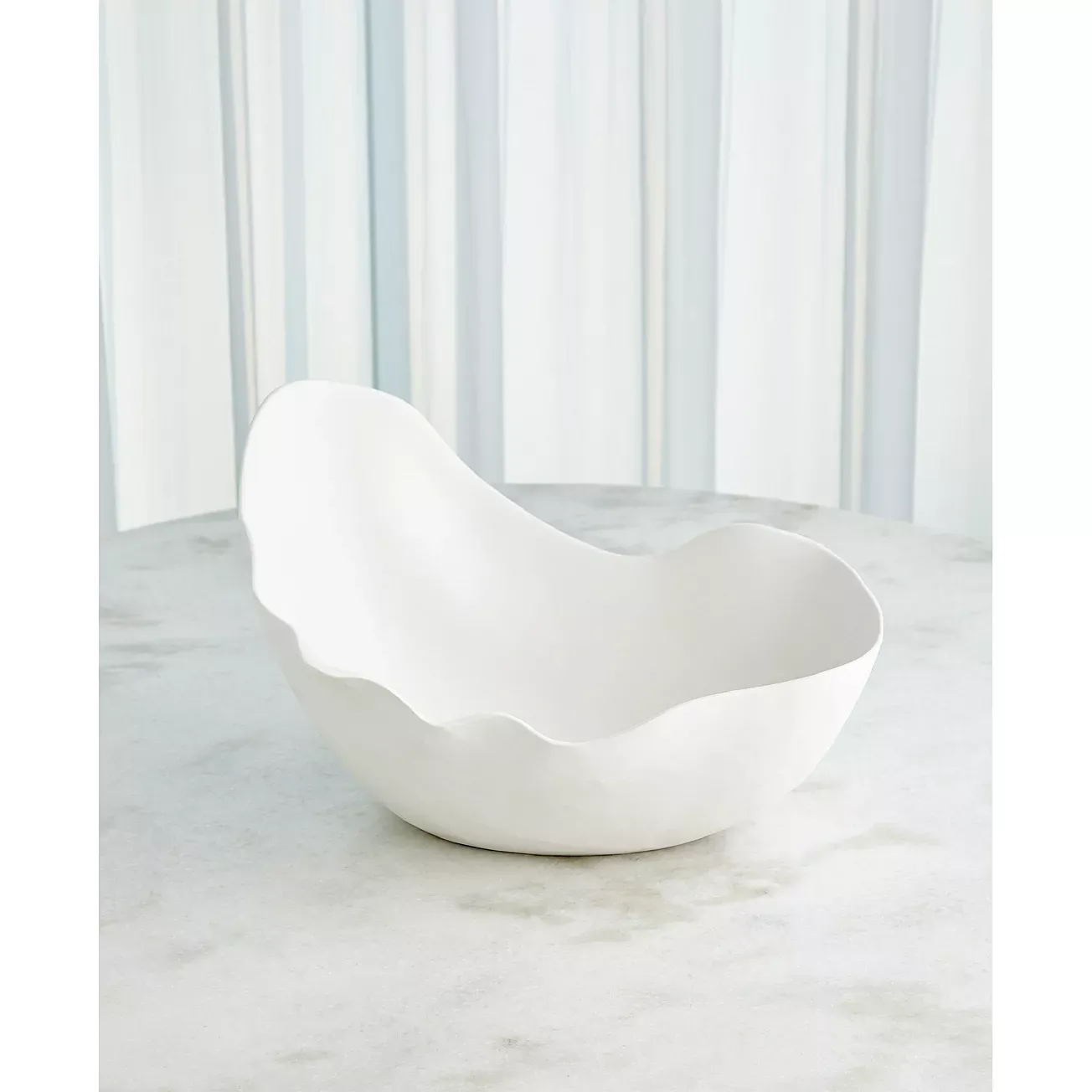 Global Views Horn Large White Matte Bowl 