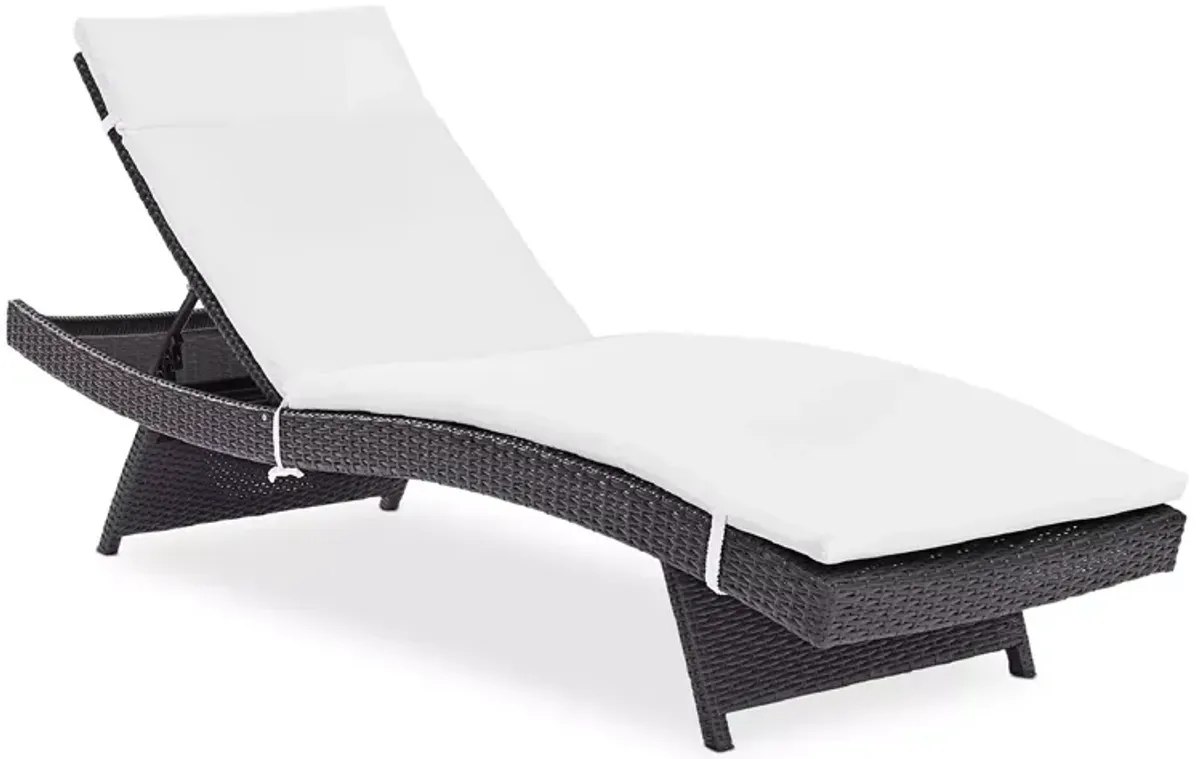 Sparrow & Wren Crescent Outdoor Wicker Chaise Lounge