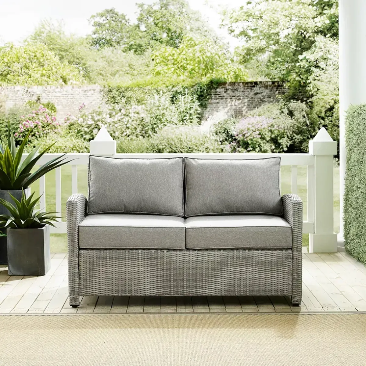 Sparrow & Wren Walton Outdoor Wicker Loveseat