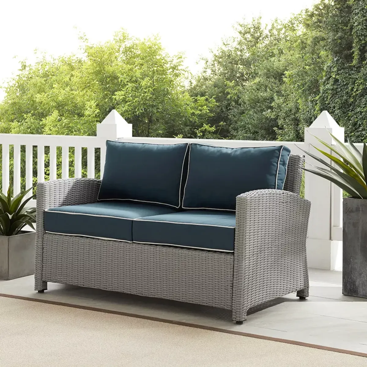 Sparrow & Wren Walton Outdoor Wicker Loveseat