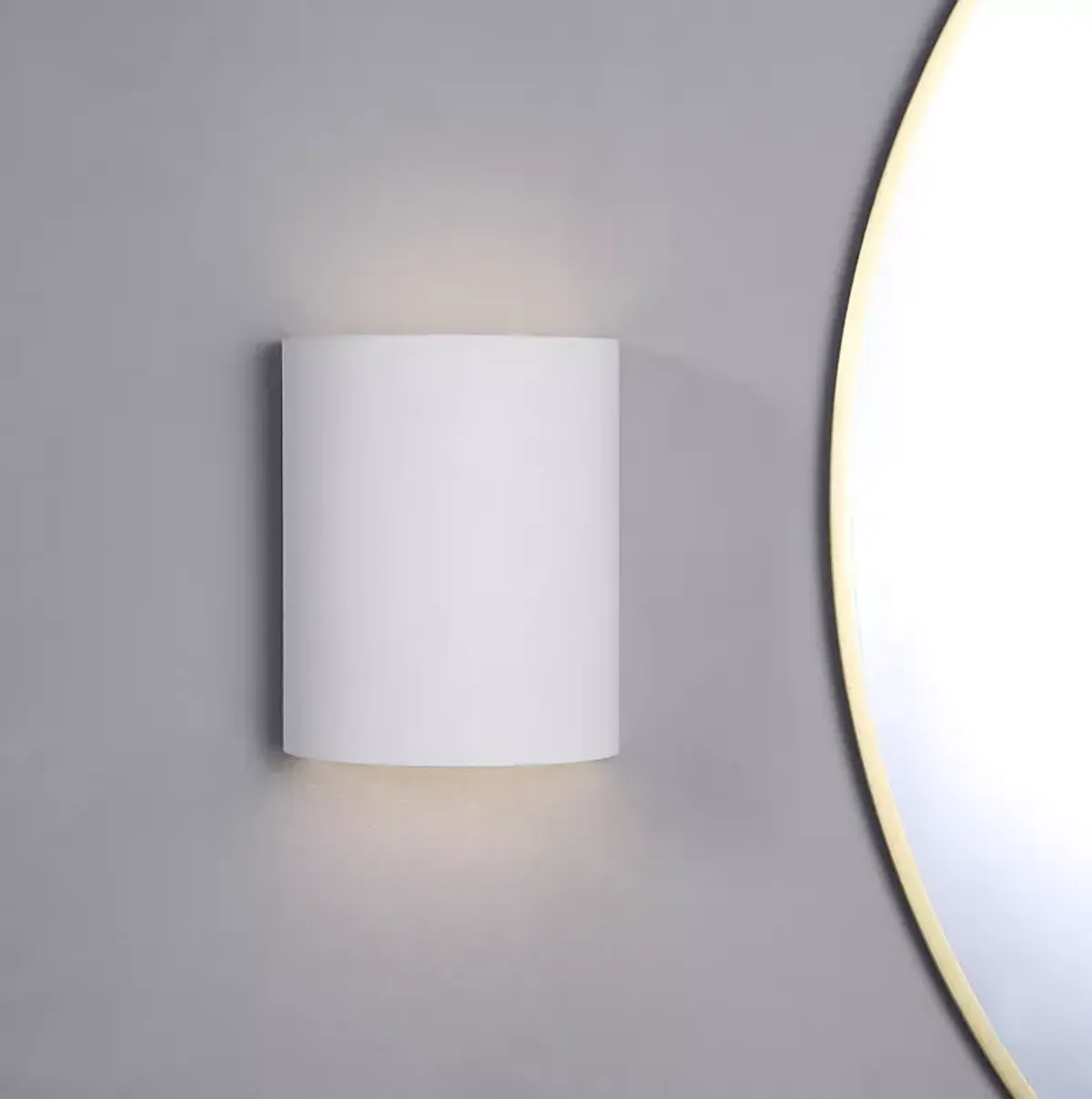 Ren-Wil Ladee Wall Sconce 