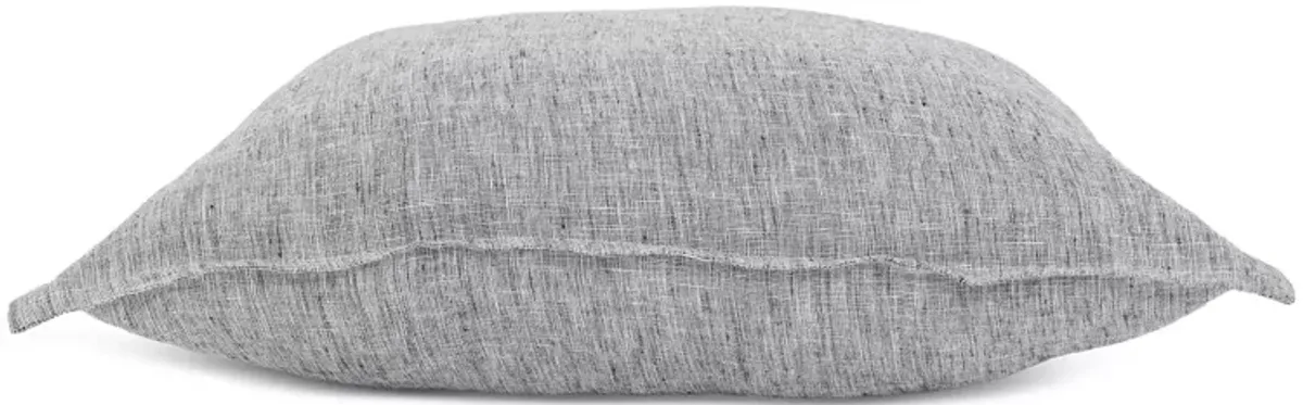 Ren-Wil Oriana White/Navy Decorative Pillow, 20" x 20"