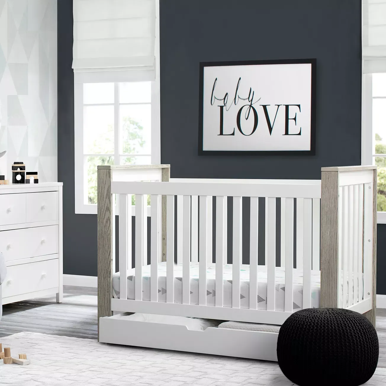 Bloomingdale's Kids Chandler 4-in-1 Convertible Crib