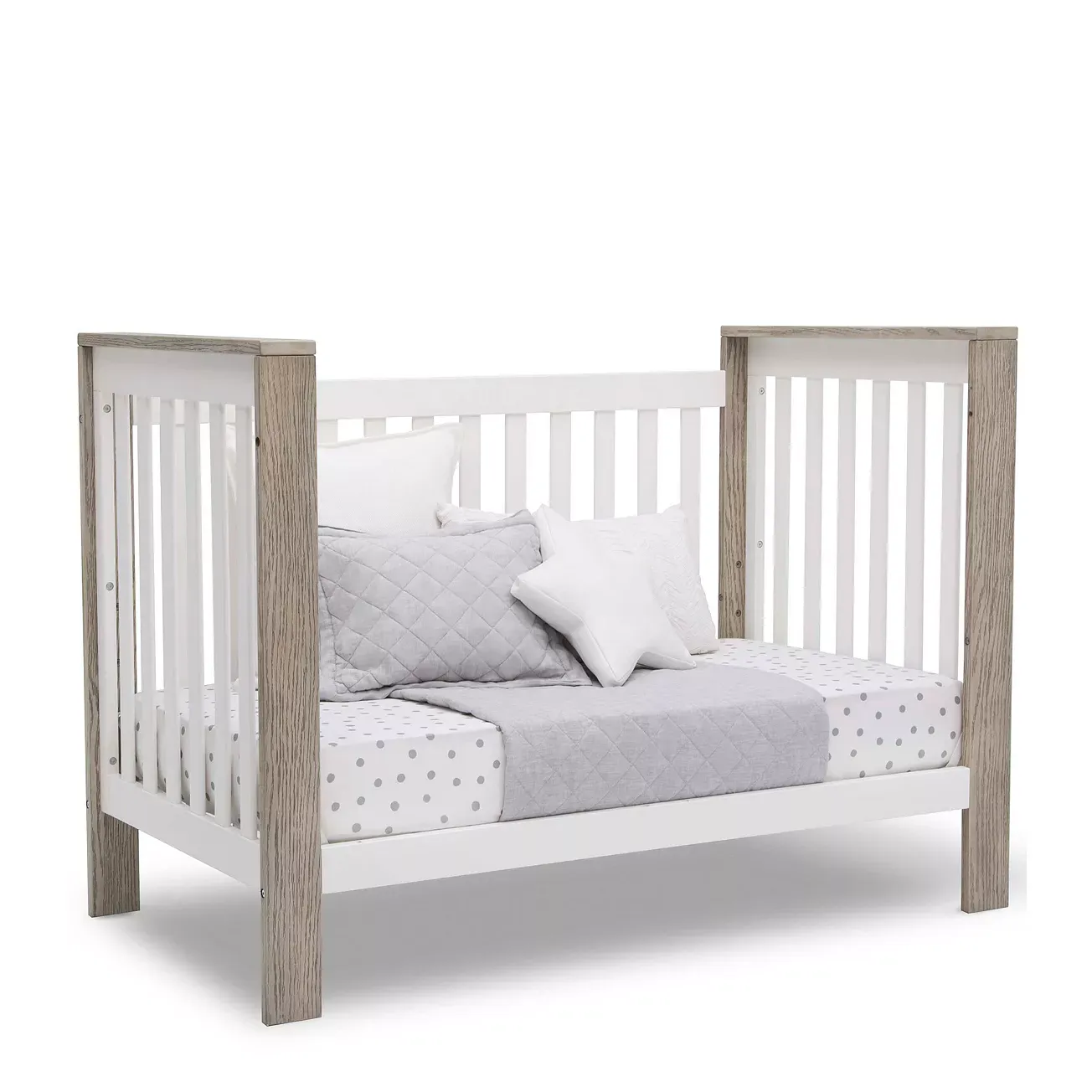 Bloomingdale's Kids Chandler 4-in-1 Convertible Crib