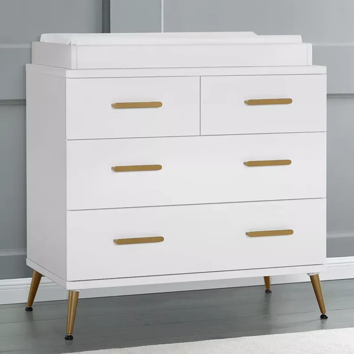 Delta Children Sloane 4 Drawer Dresser with Changing Top and Interlocking Drawers