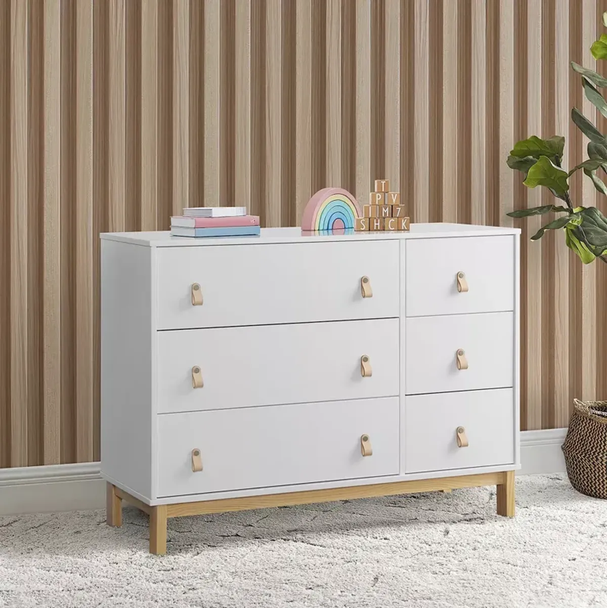 Delta Children babyGap by Delta Children Legacy 6 Drawer Dresser with Leather Pulls and Interlocking Drawers