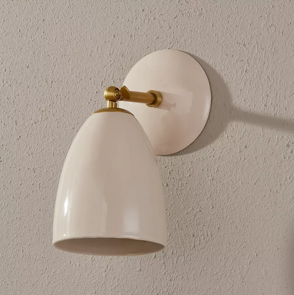 Mitzi Kirsten Wall Sconce