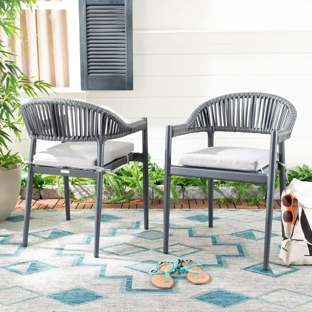 SAFAVIEH Greer Outdoor Stackable Rope Chair, Set of 2