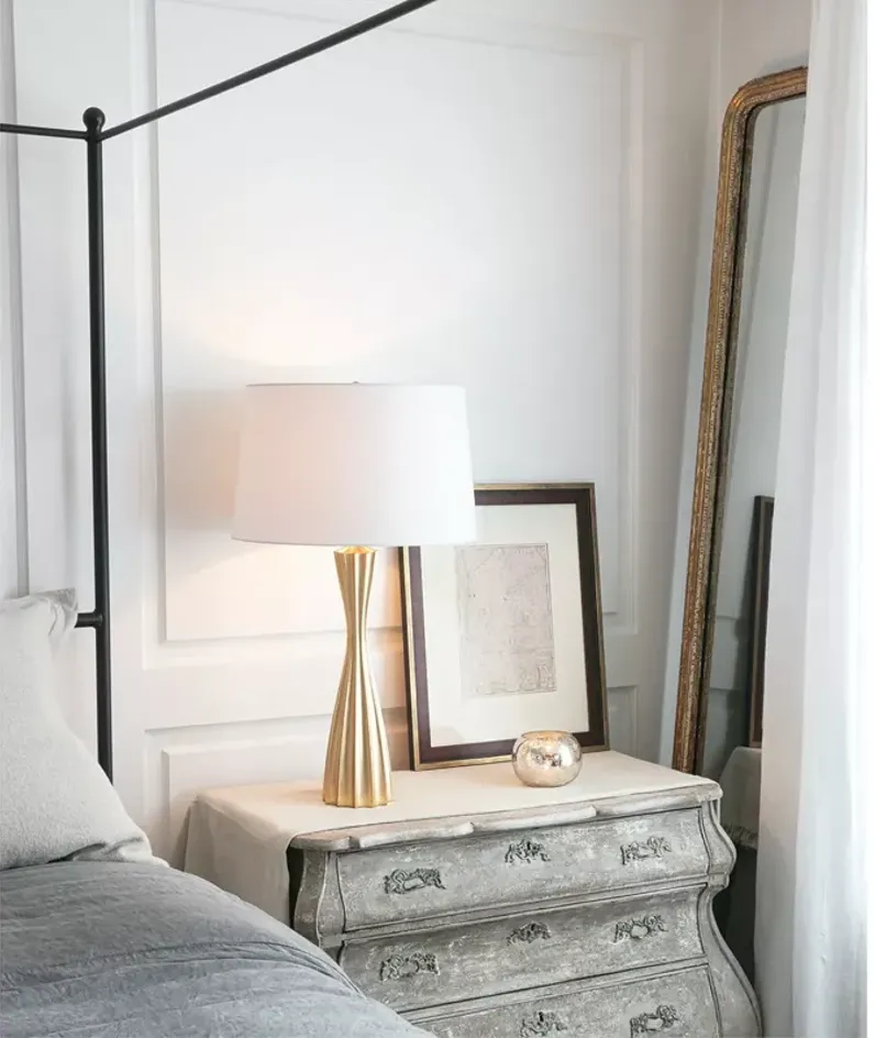 Southern Living Naomi Resin Table Lamp