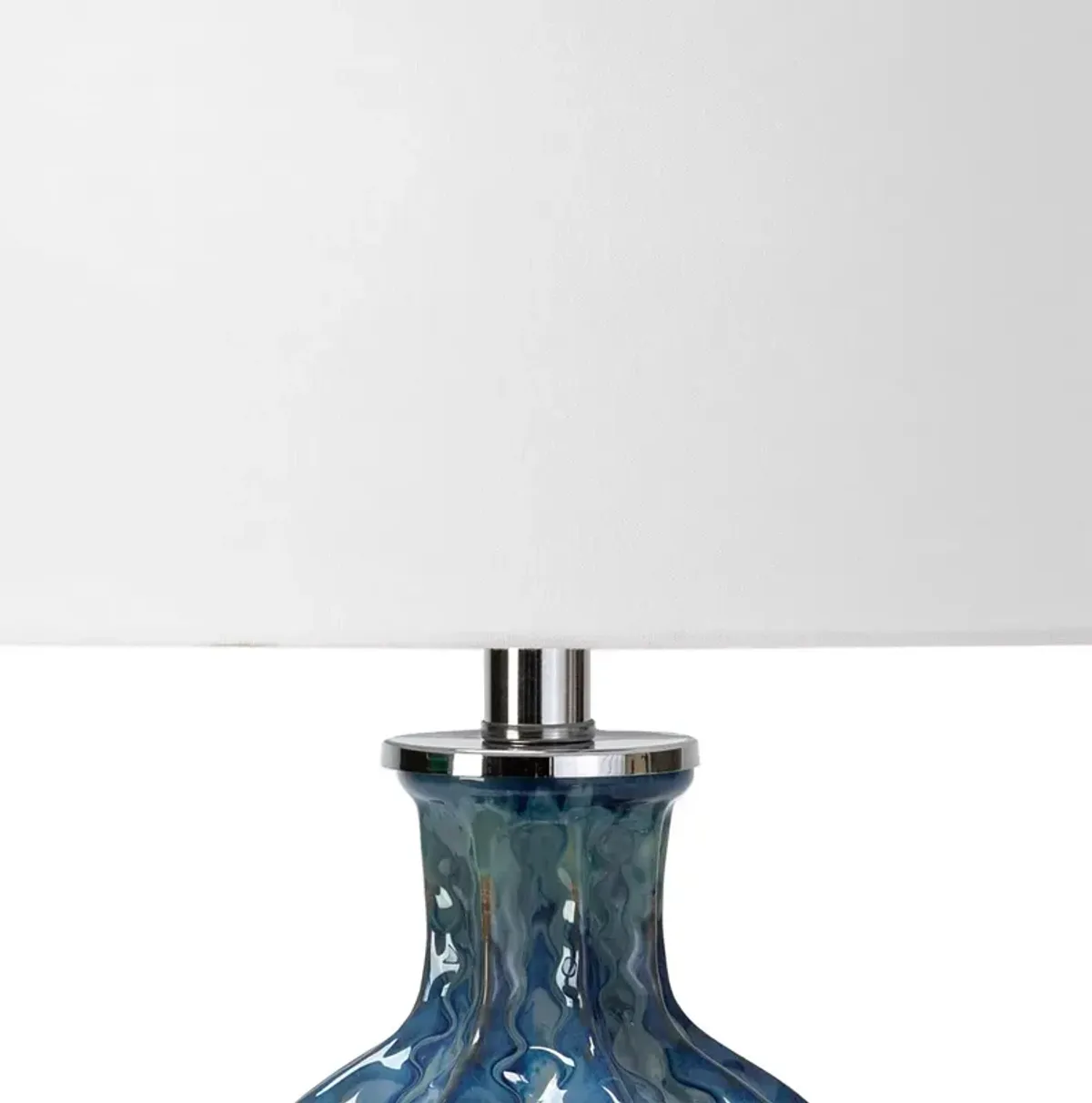 Regina Andrew Design Antigua Ceramic Table Lamp