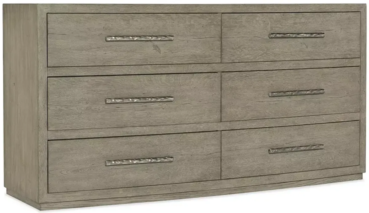 Hooker Furniture Chimney Gap Six Drawer Dresser