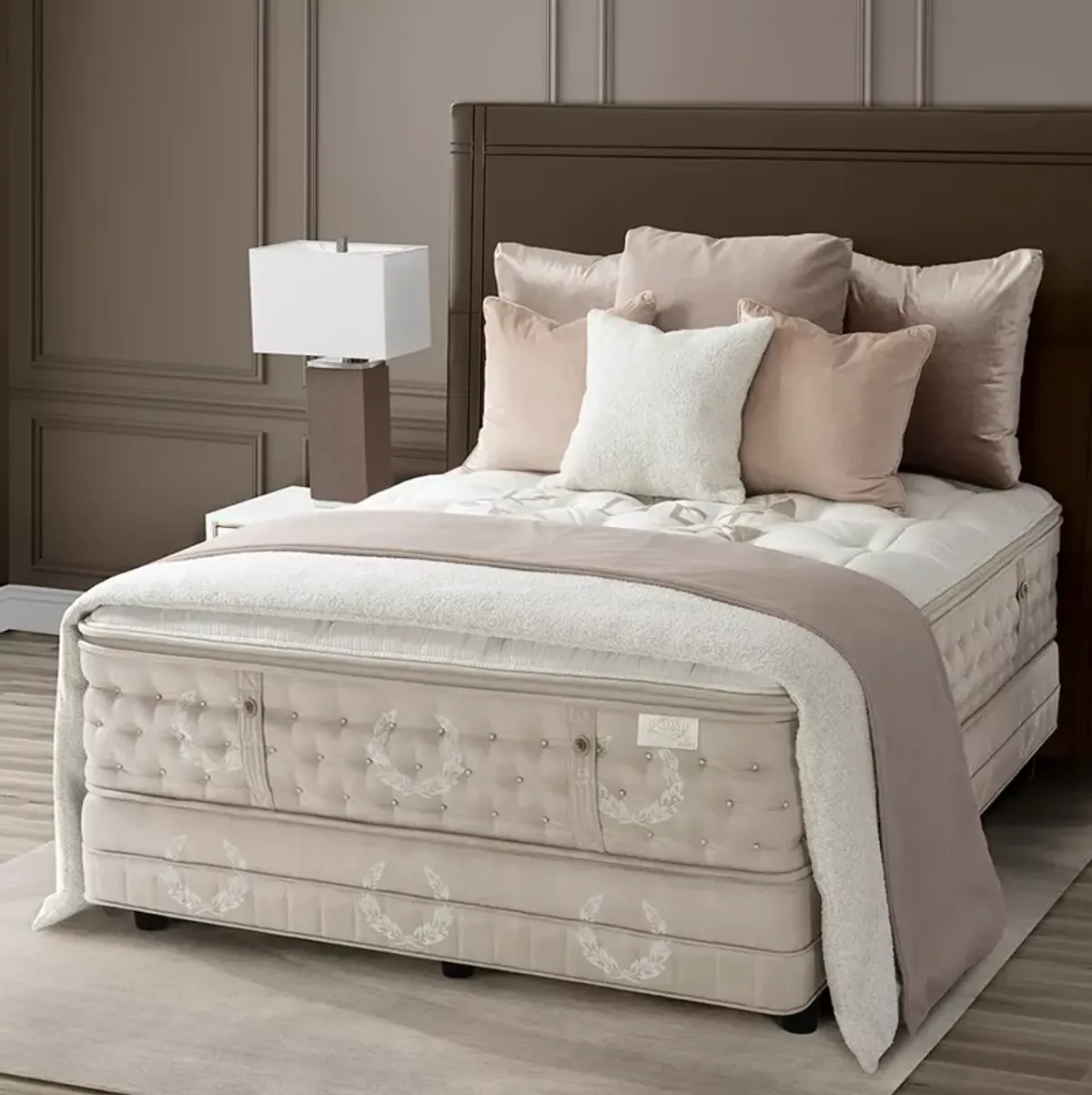 Kluft Palais Champagne Queen Mattress