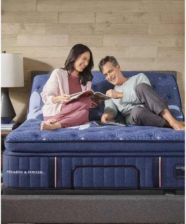 Stearns & Foster Luxe Estate Medium Pillow Top Queen Mattress & 5" Low Profile Box Spring Set