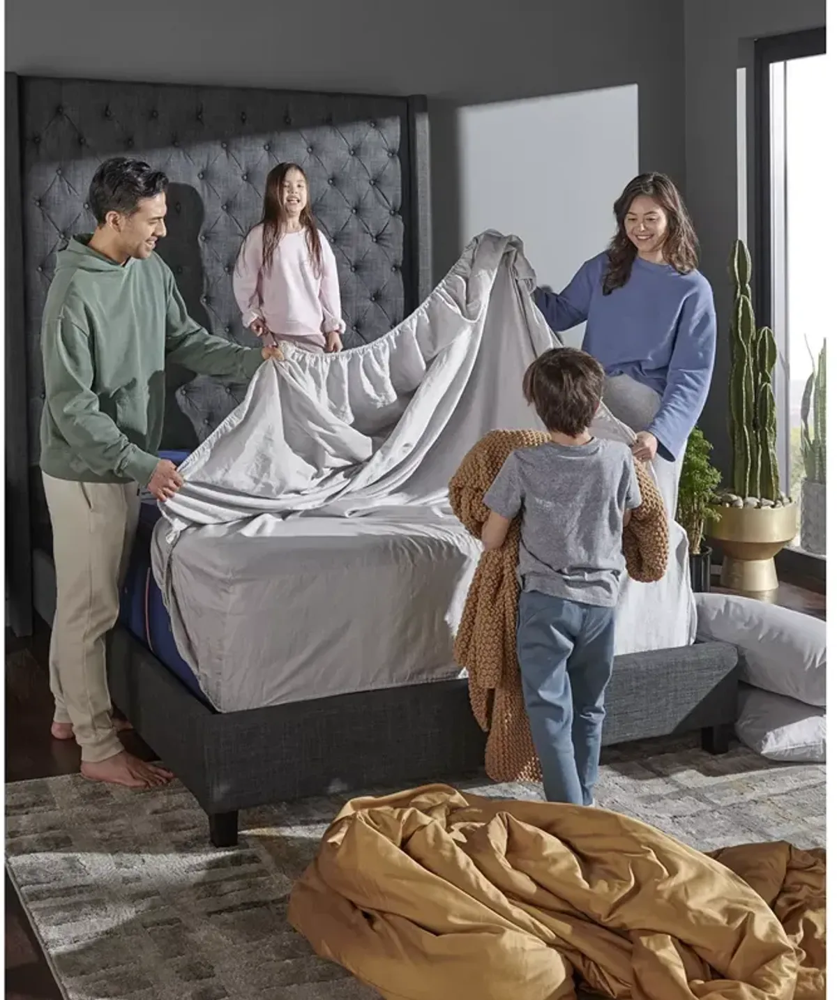 Stearns & Foster Luxe Estate Reserve Medium Tight Top California King Mattress, Low Profile Mattress Set