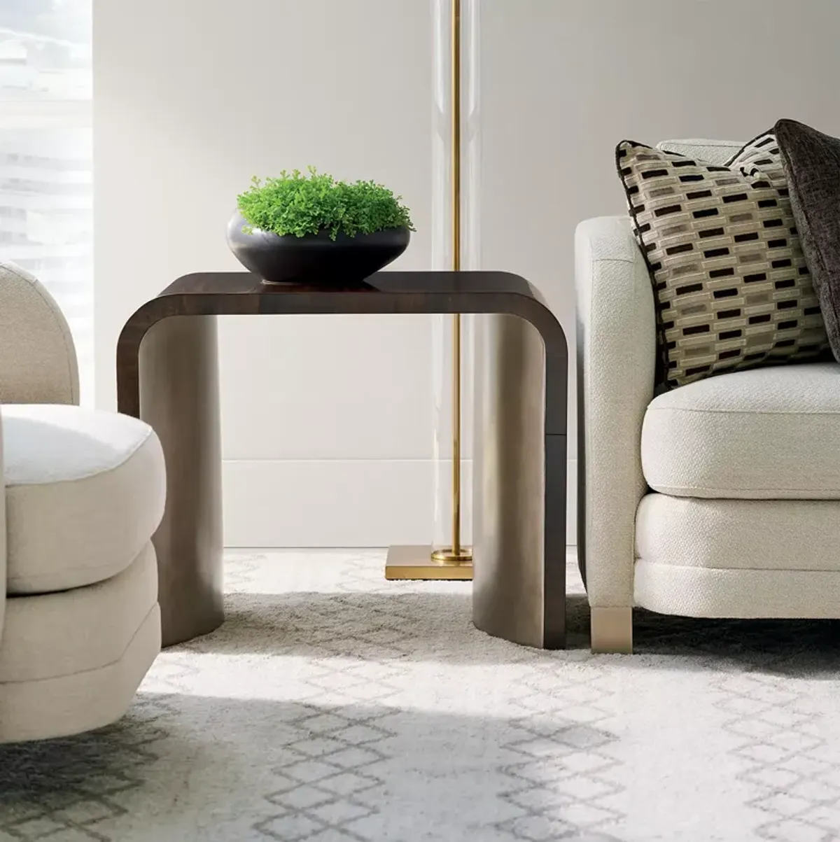 Caracole Streamline End Table 