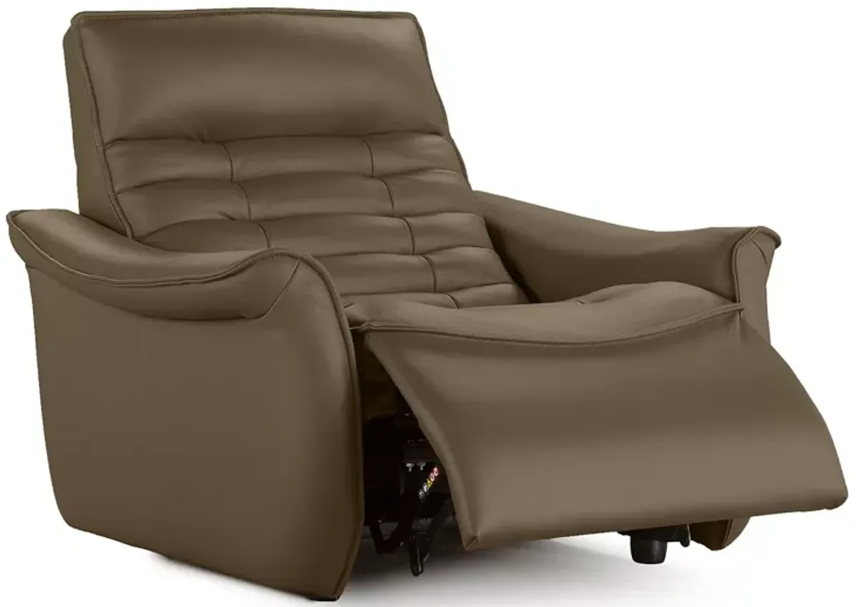 Giuseppe Nicoletti Trattino Power Reclining Chair