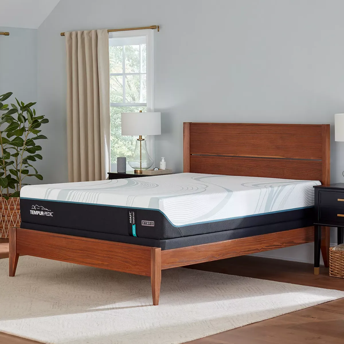 Tempur-Pedic Adapt 2.0 Medium Hybrid Queen Mattress