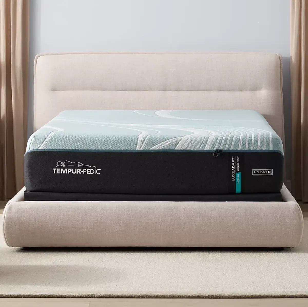 Tempur-Pedic LuxeAdapt 2.0 Medium Hybrid Queen Mattress