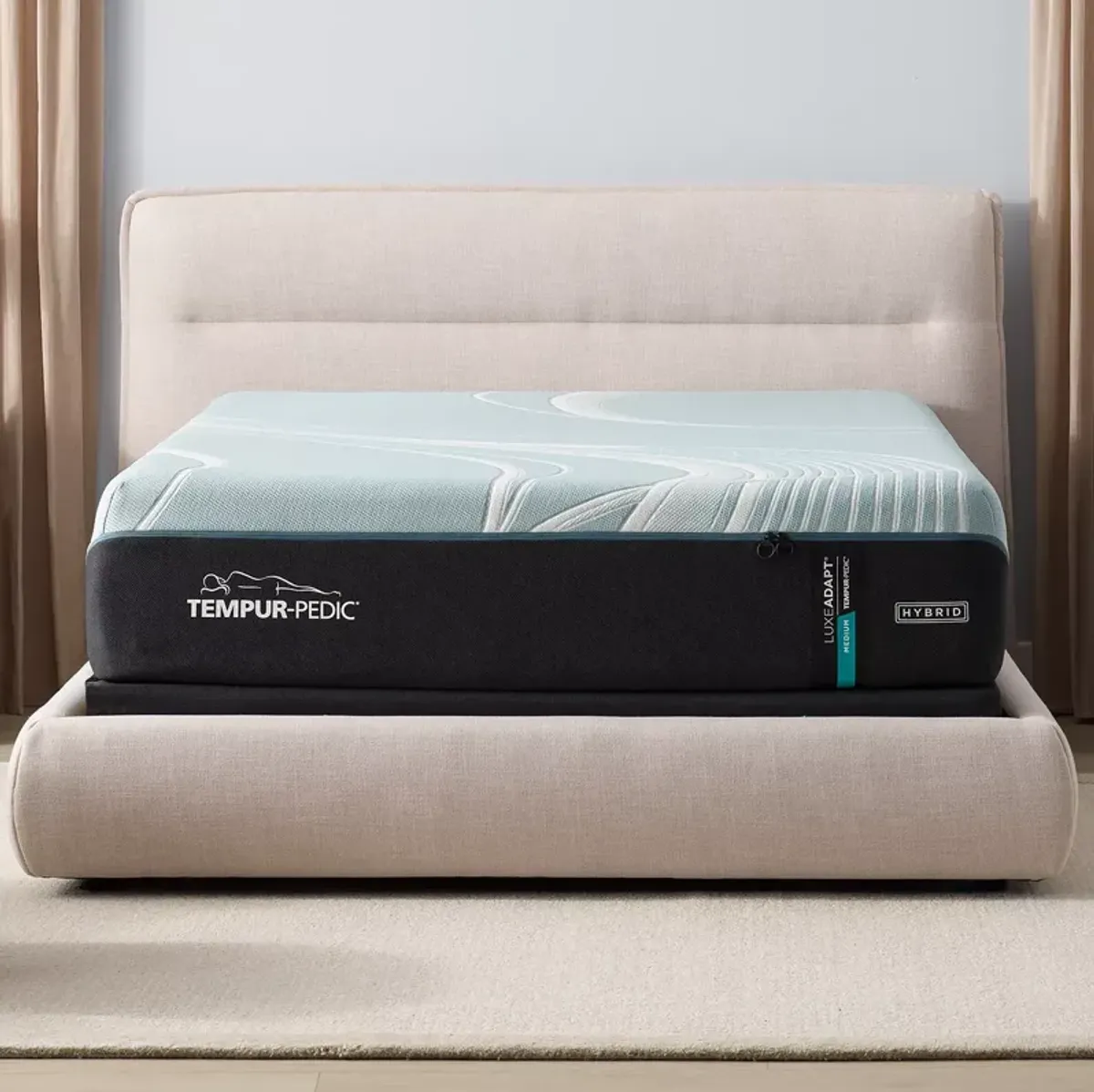 Tempur-Pedic LuxeAdapt 2.0 Medium Hybrid California King Mattress