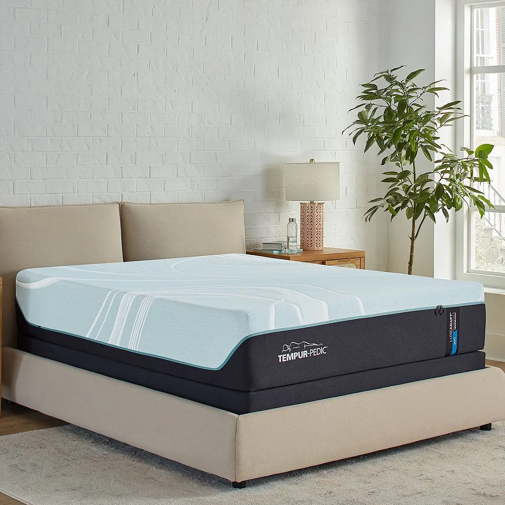 Tempur-Pedic LuxeAdapt 2.0 Soft California King Mattress
