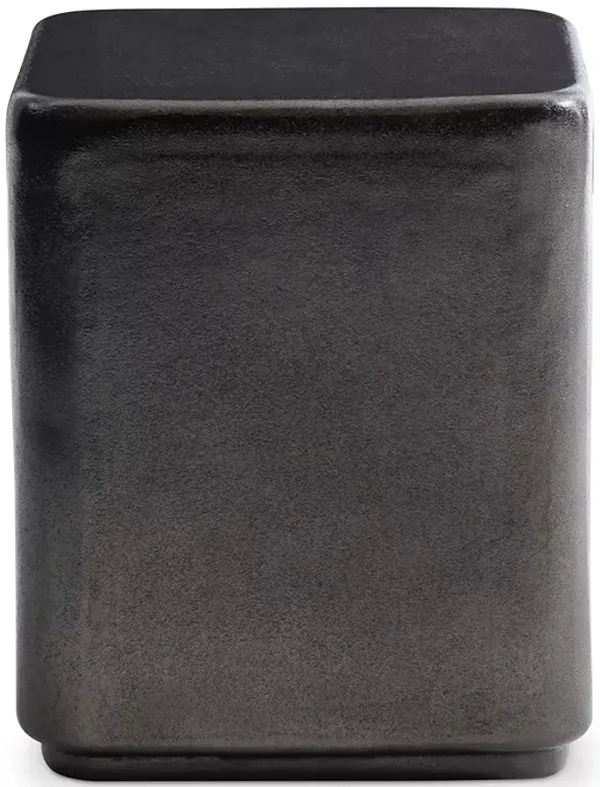 Universal Juri Accent Table