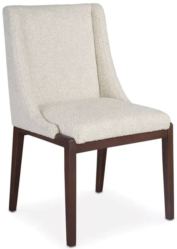Universal Kilian Dining Chair