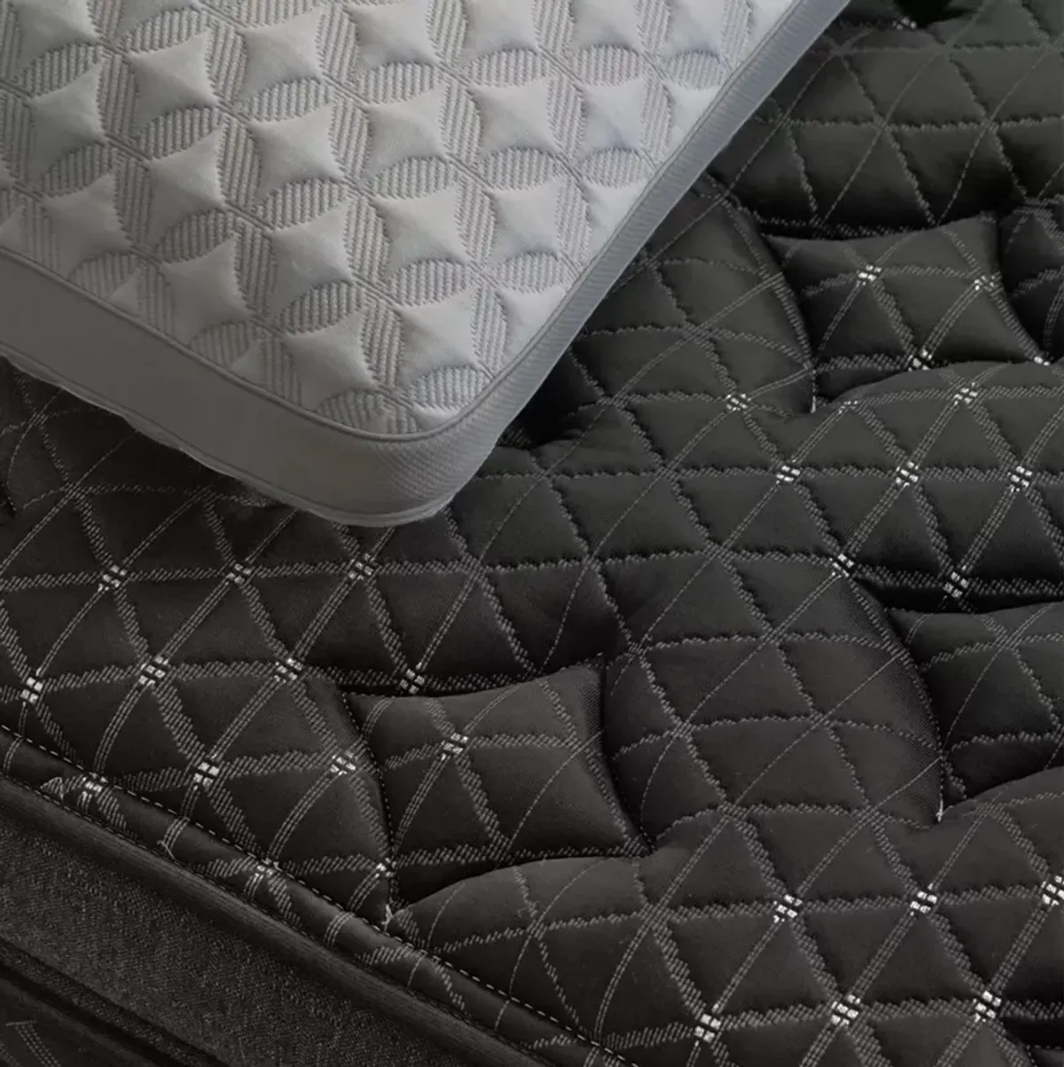 Helix Sunset Elite 15" Soft Mattress, Full