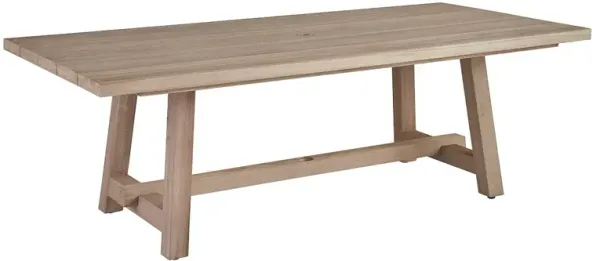 Universal Saratoga Rectangle Dining Table