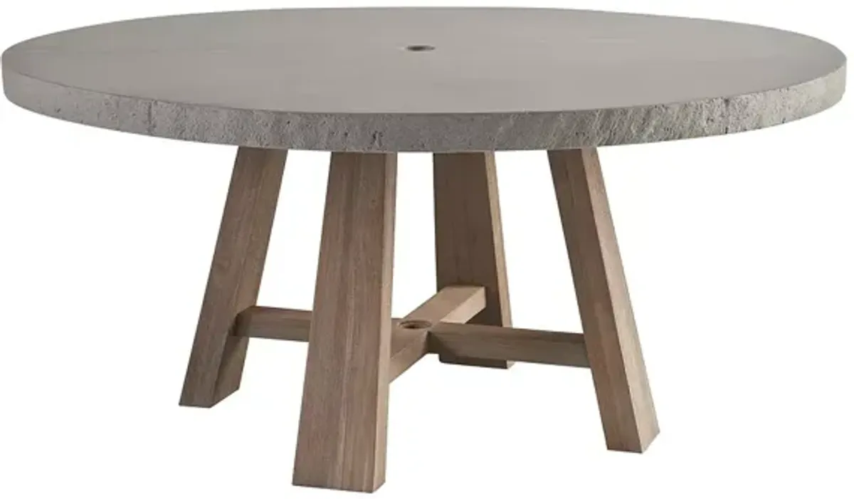 Universal Saratoga Round Dining Table
