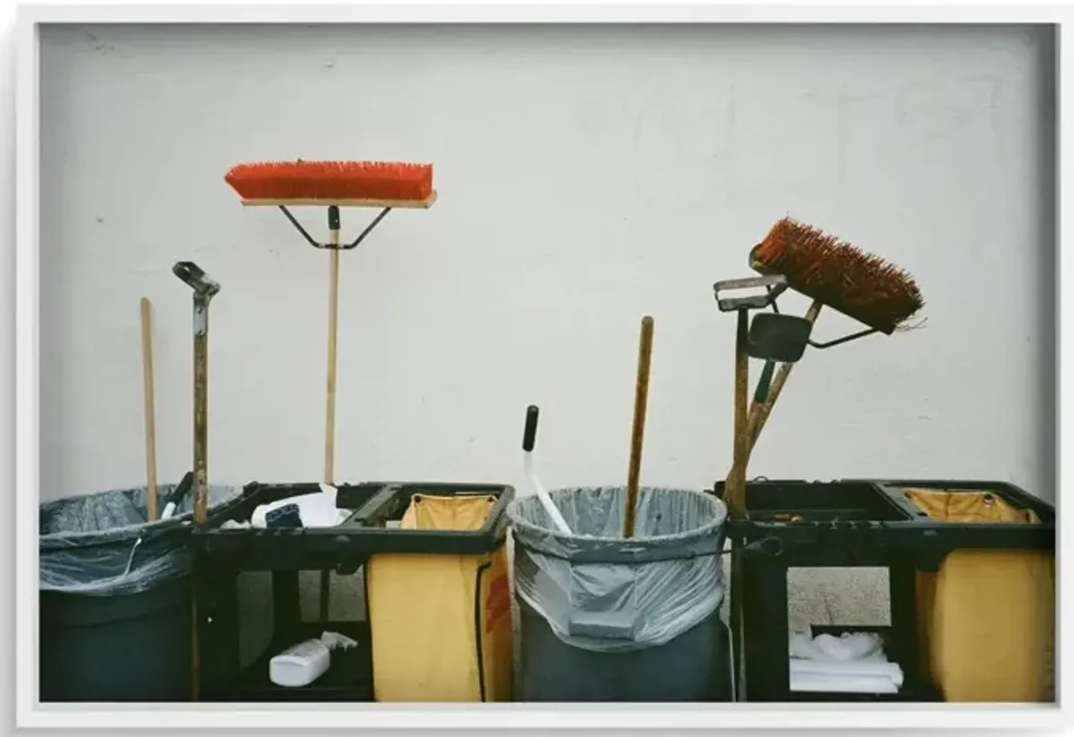 Los Angeles 12.13 (Brooms)