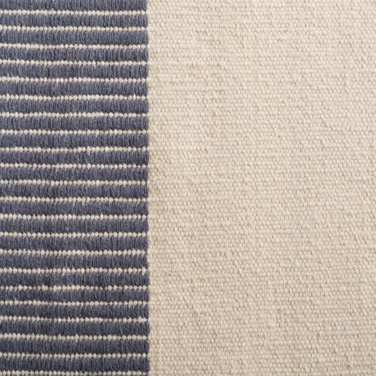 Light Between Rug Sample - Natural