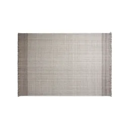 Taupe color